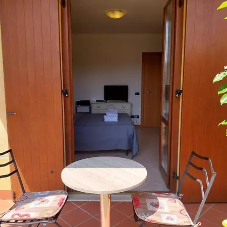 Casa Adela Apartment Desenzano del Garda